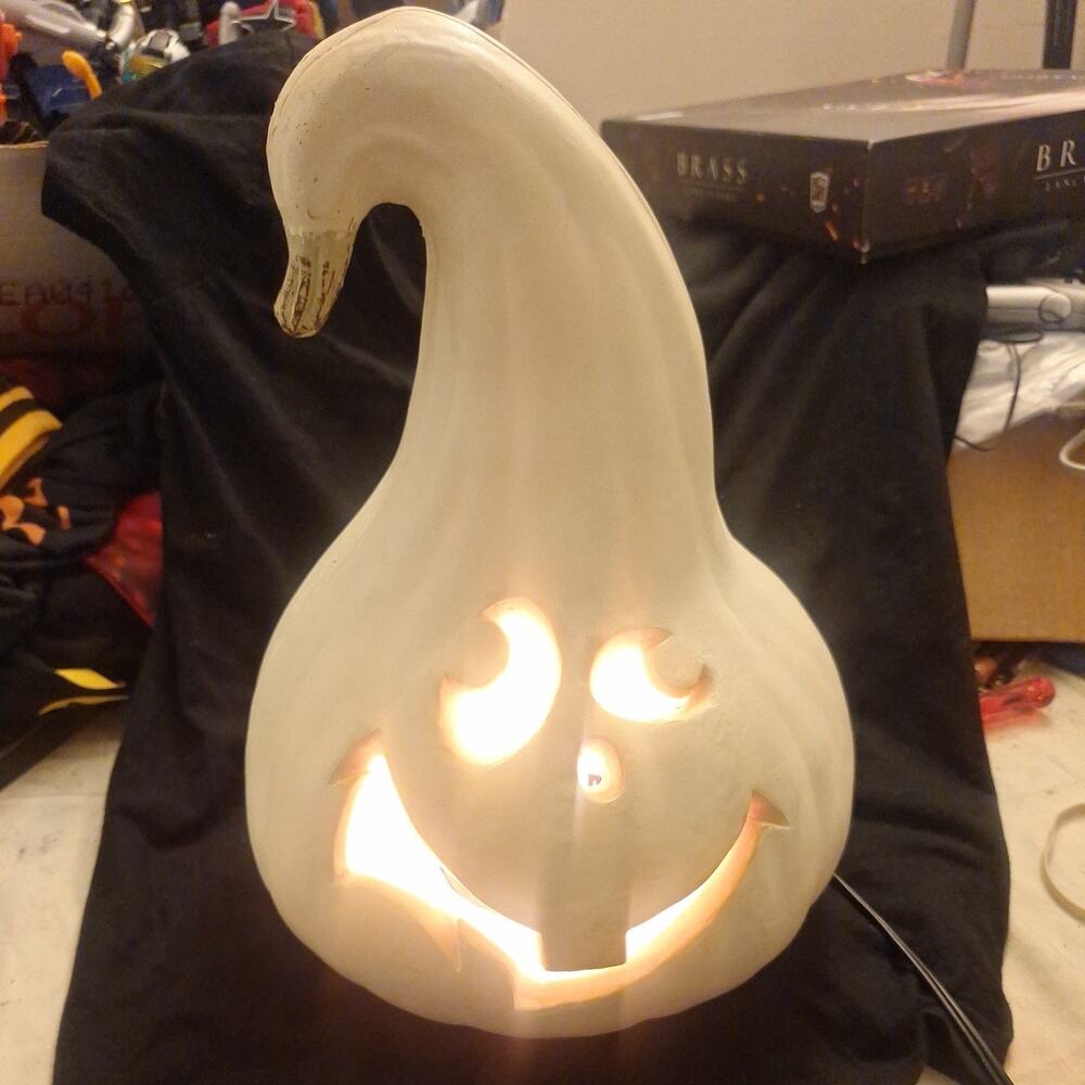 Halloween Electric Light Lamp Squash Swan Head Figurine Decor White Plastic 12”